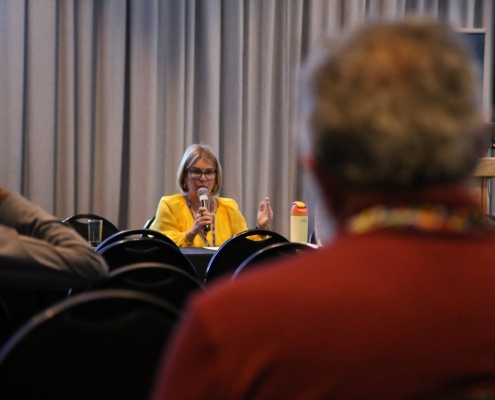 Shellie Richards from Vanderbilt University, USA, engaged thoughtfully with a delegate’s question, providing a detailed response that clarified key aspects of her presentation and sparked further conversation among the attendees.