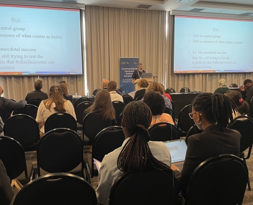 Bruce Lewenstein (Cornell University, USA) presented a research project on 'programmable plants,' highlighting how public engagement is integrated as a key research theme alongside natural science studies.